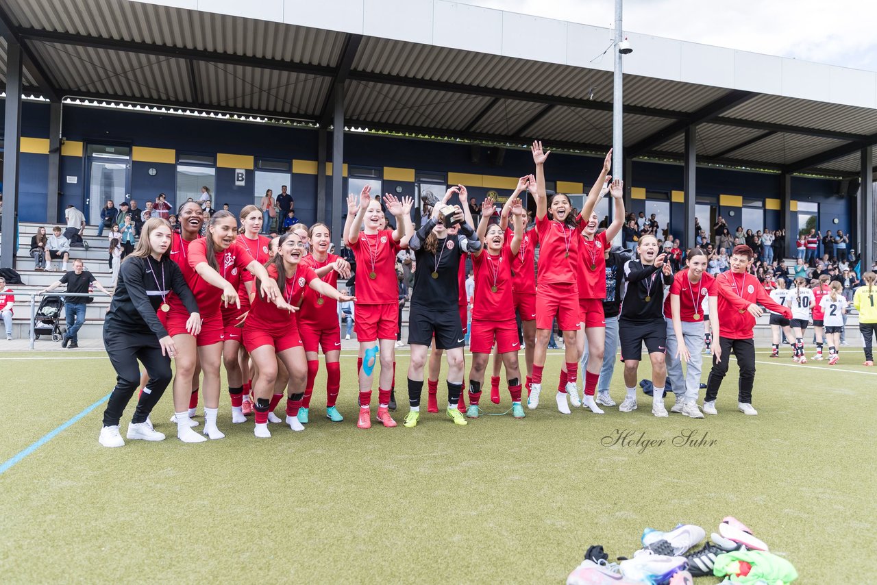 Bild 183 - wCJ Ballfreunde Pokal Finale  Altona 93 - Eimsbuetteler TV : Ergebnis: 0:2